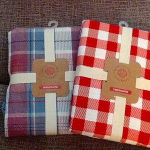 Tablecloths